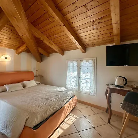 La Bouganville 2 아르마 디 타지아